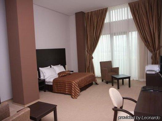 Royal Park Hotel Baku Pokój zdjęcie