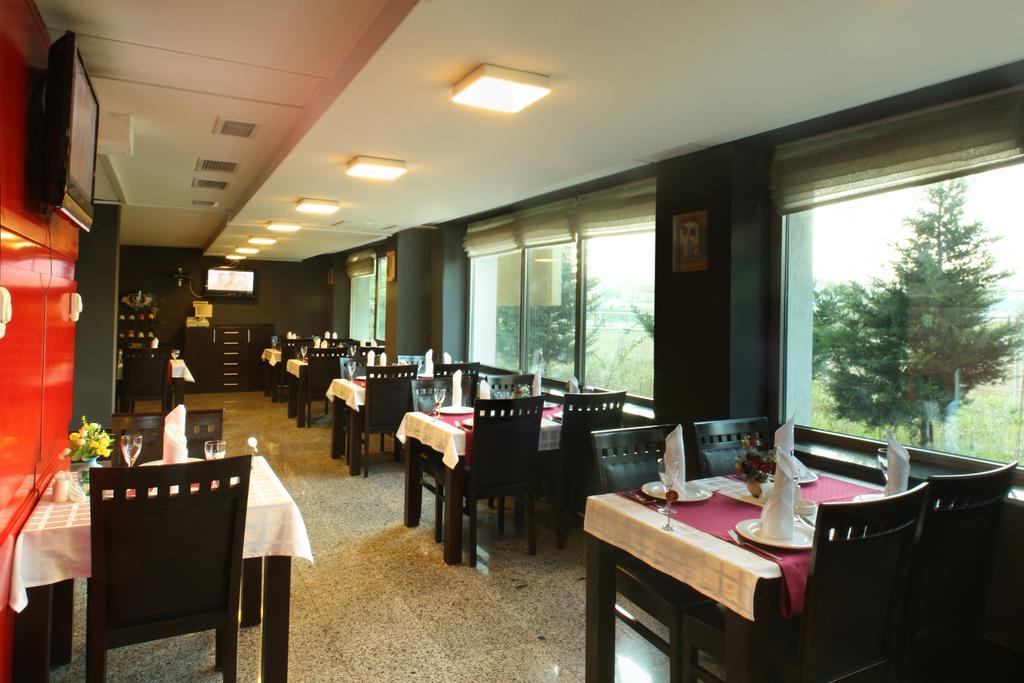 Royal Park Hotel Baku Zewnętrze zdjęcie